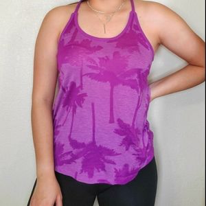 Rue 21 tank